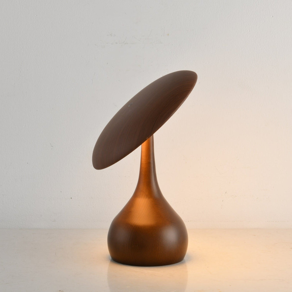 Orbis lámpara de mesa vintage de madera