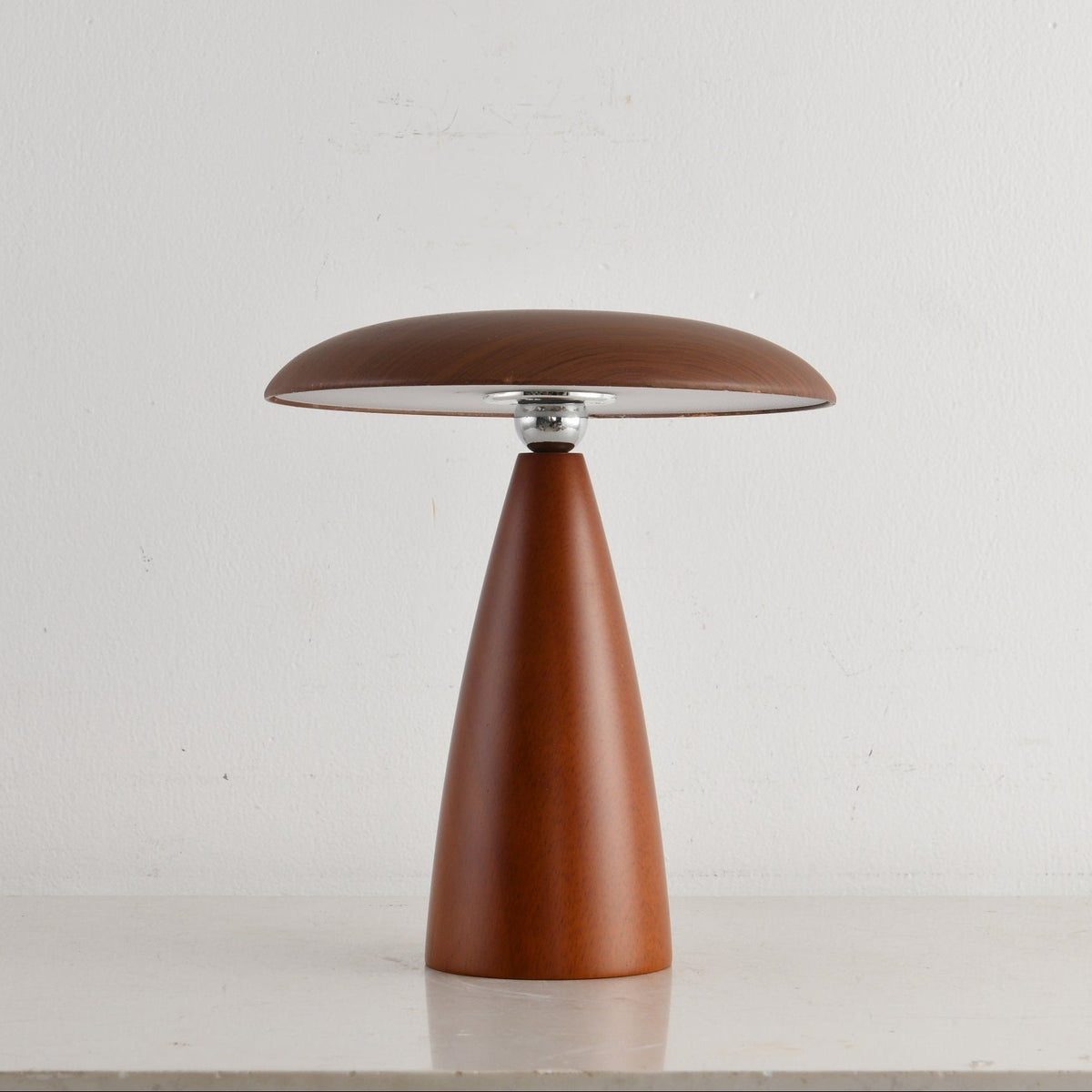 Orbis lámpara de mesa vintage de madera