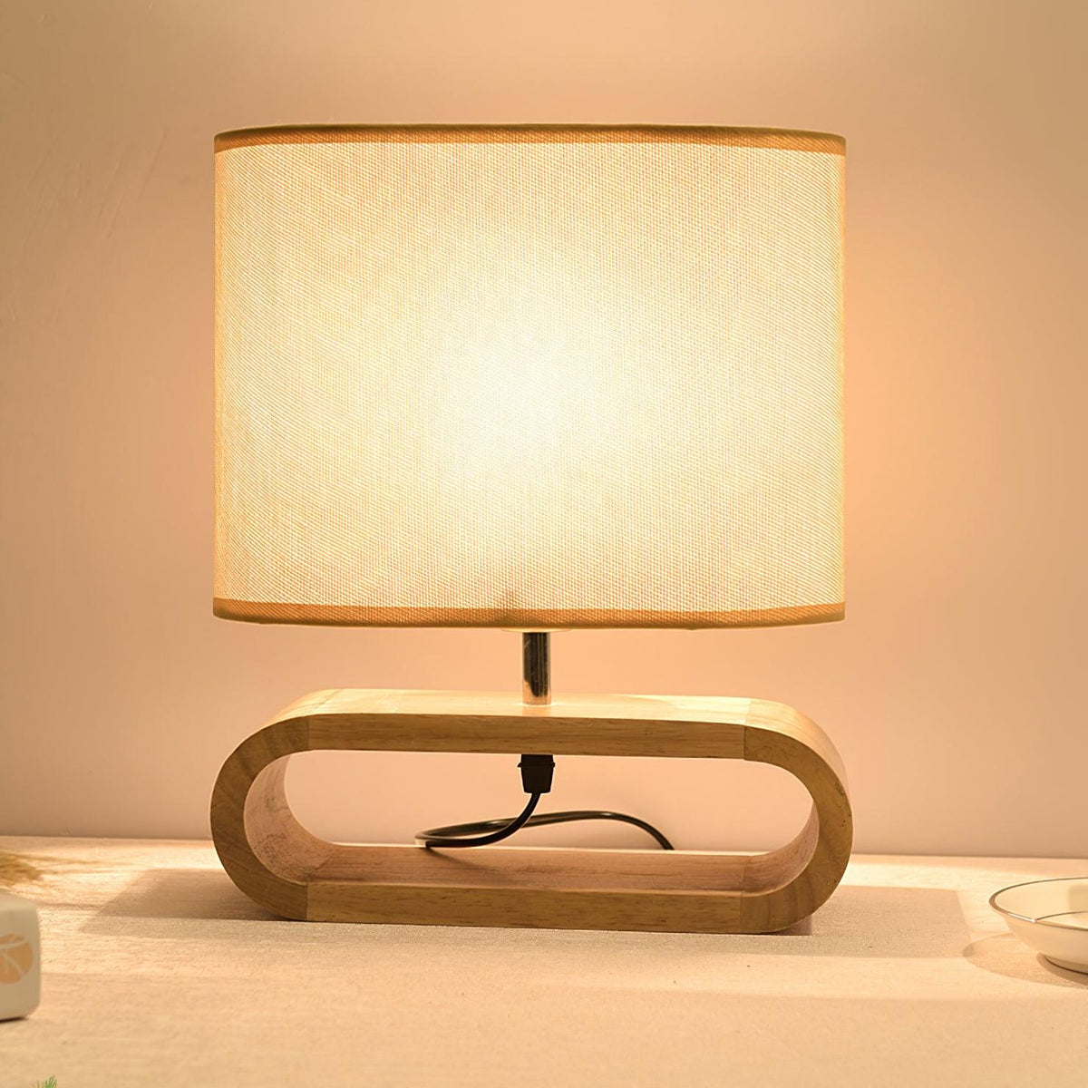 Loop lámpara de mesa rústica de madera