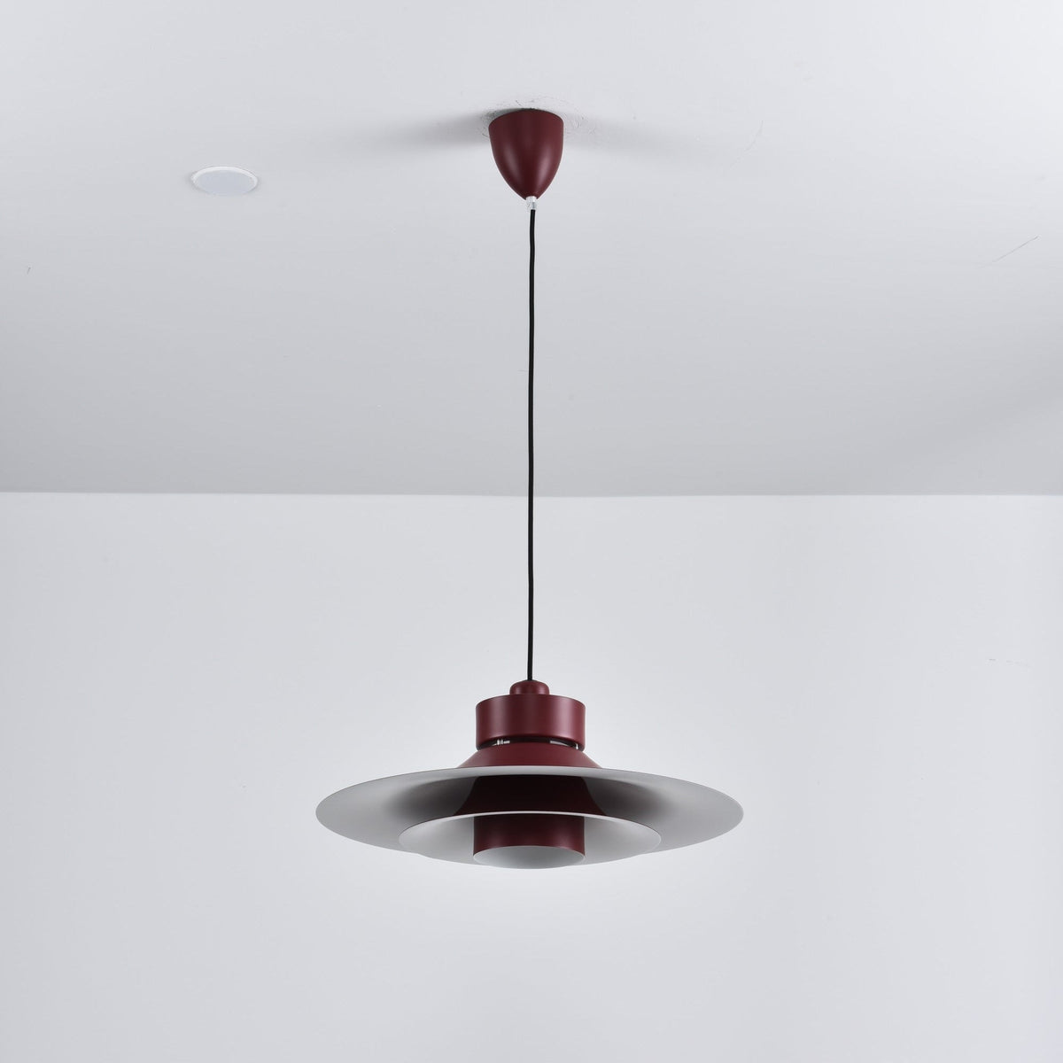 Rivivaya lámpara colgante minimalista