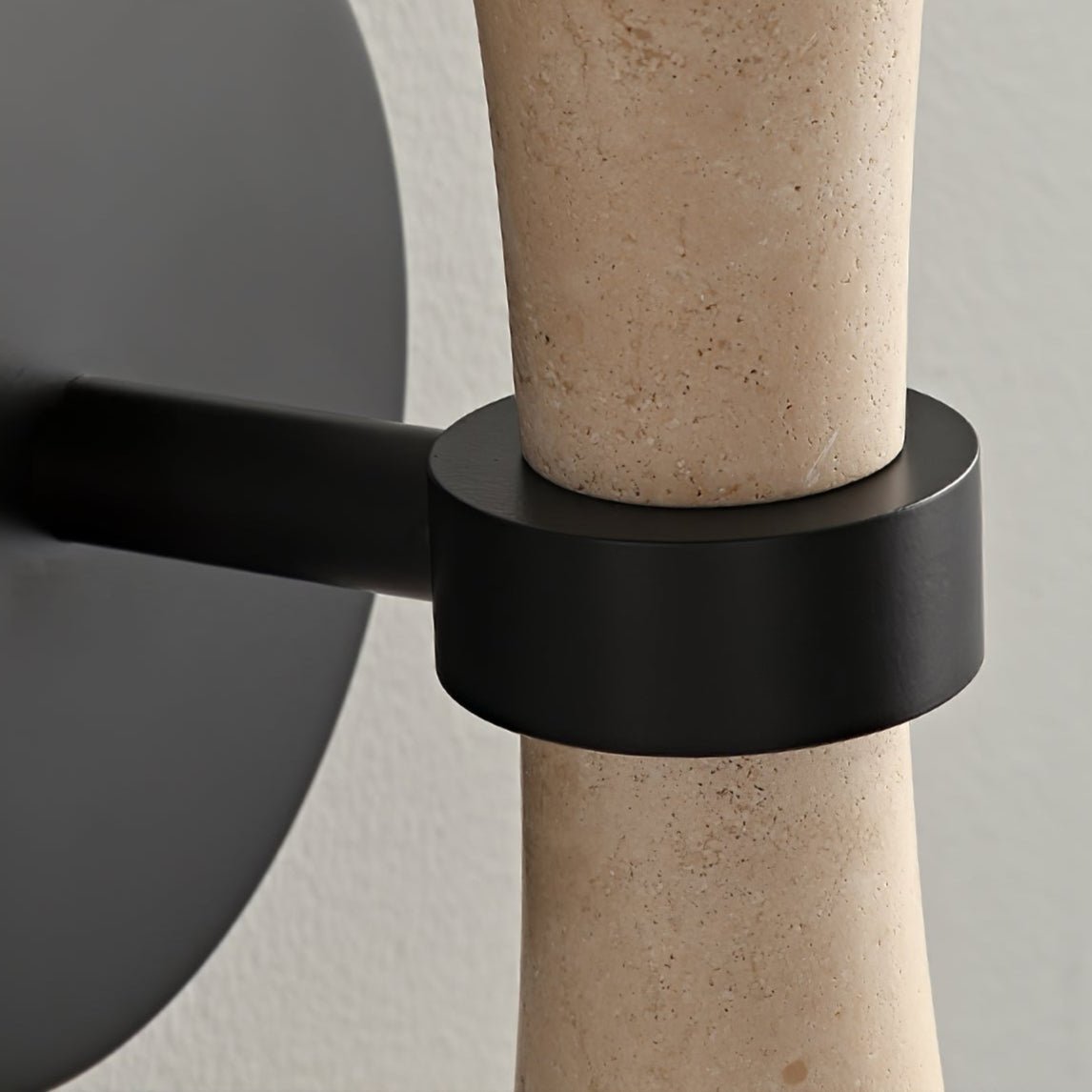 Oloriel aplique de pared escultórico de travertino
