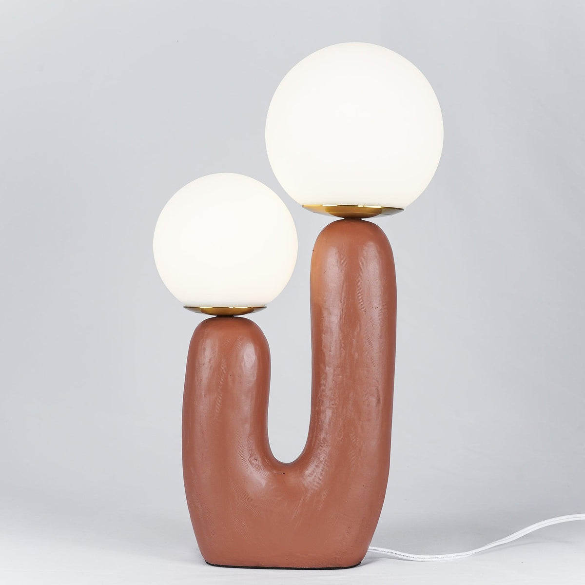 Elyrain lámpara de mesa artística de resina