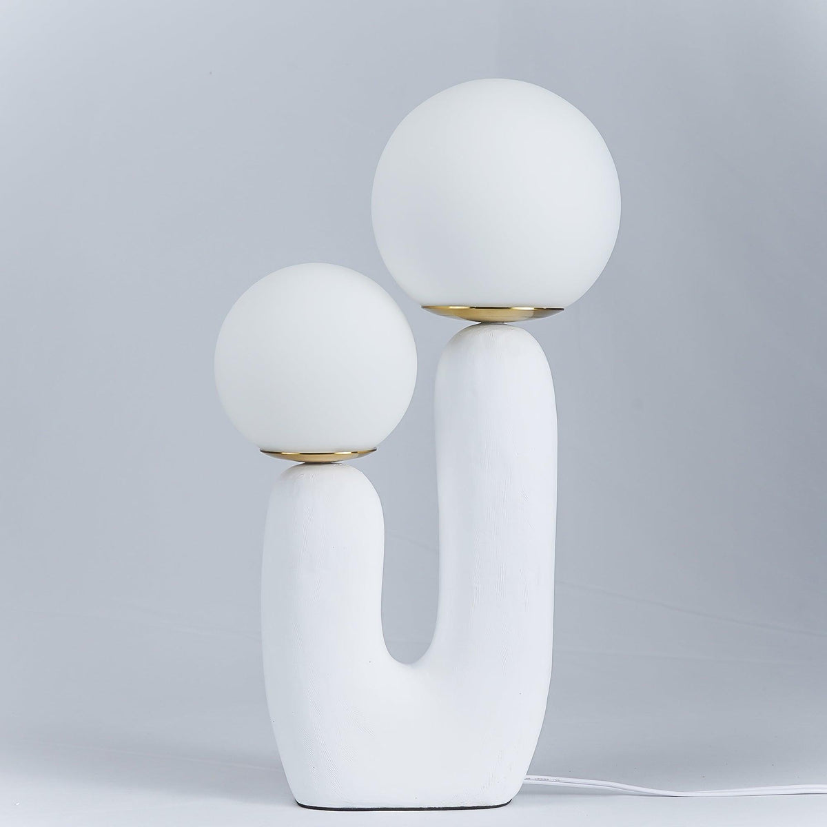 Elyrain lámpara de mesa artística de resina