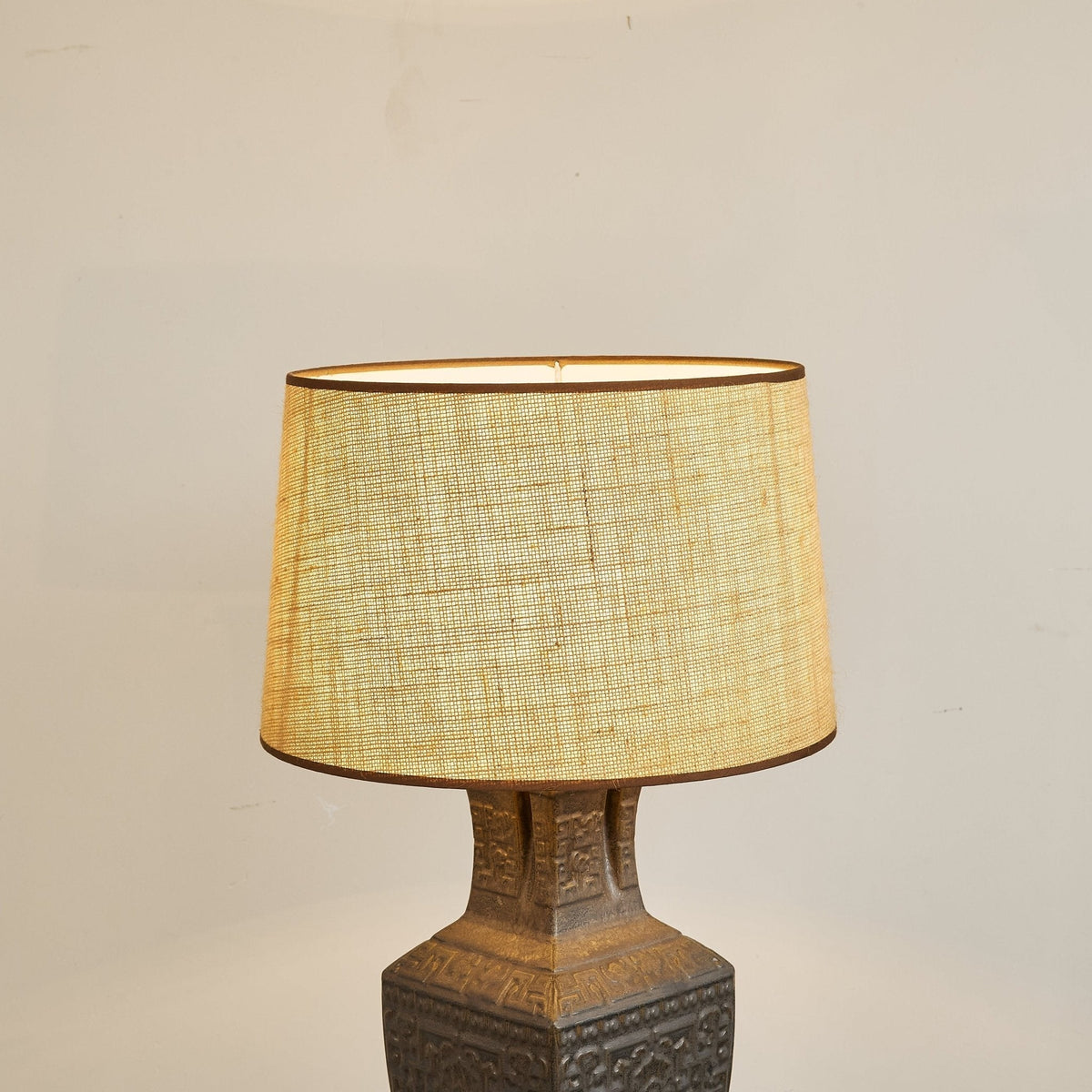 Echo lámpara de mesa vintage de tejido