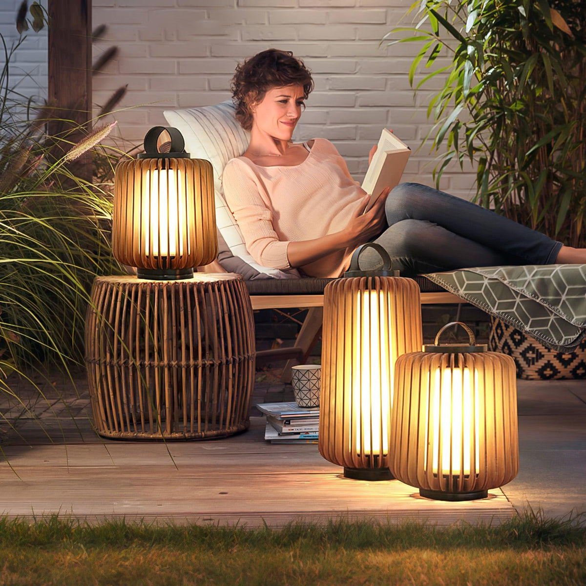 Irina luminaria exterior portátil de arte Irina