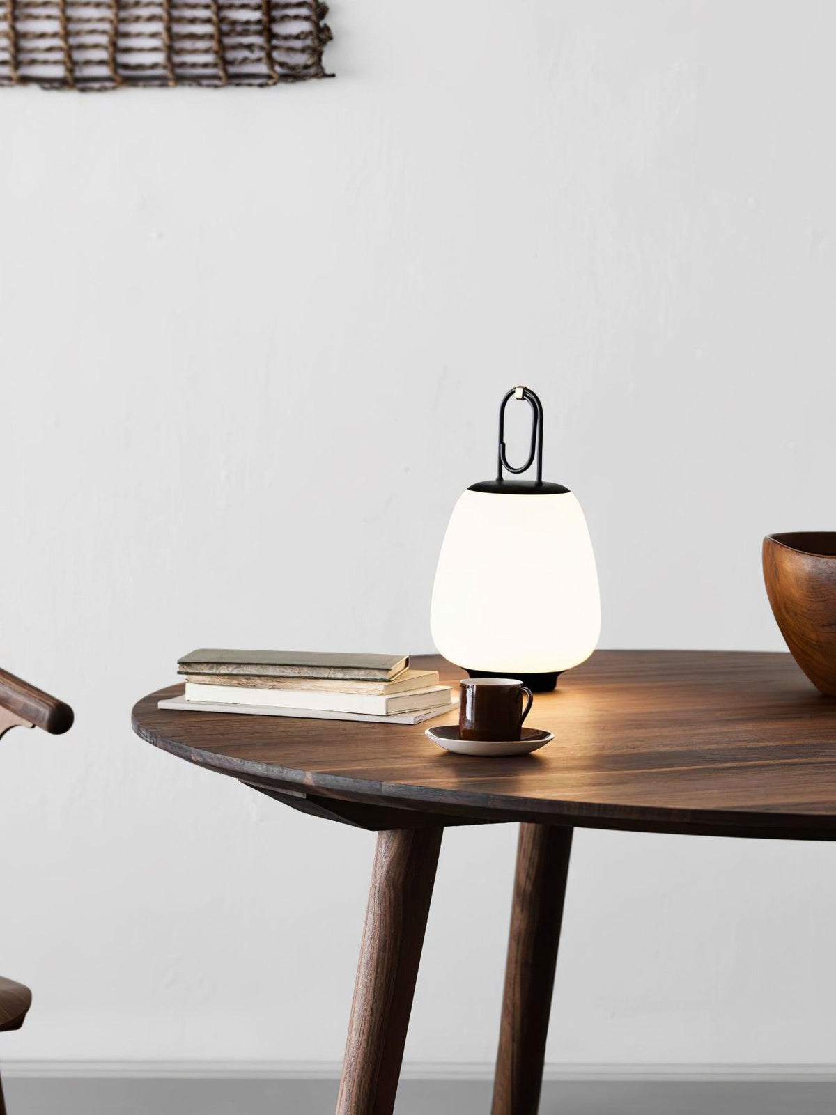 Olloril lámpara de mesa contemporánea de vidrio
