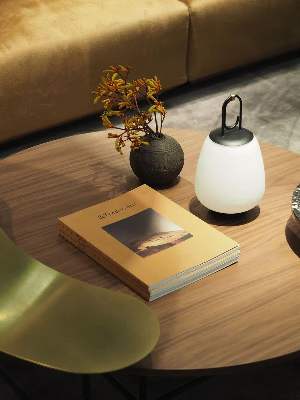 Olloril lámpara de mesa contemporánea de vidrio