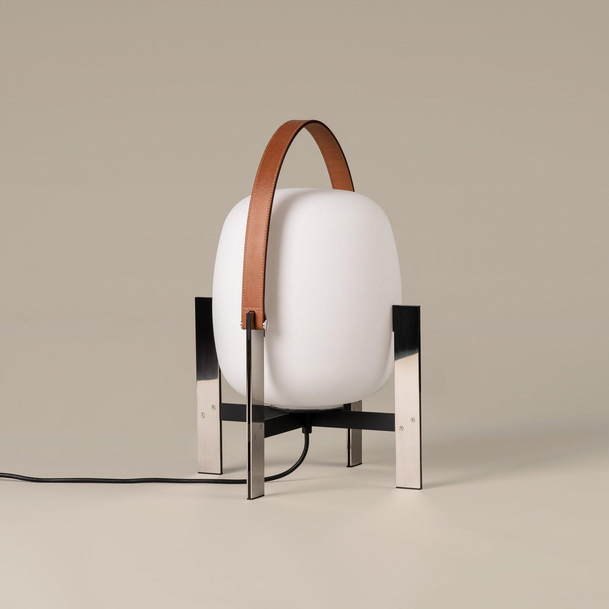 Harper lámpara de mesa minimalista de vidrio