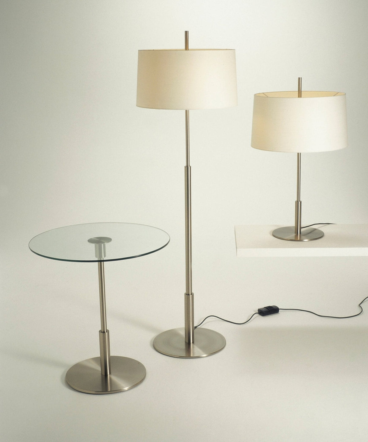 Silasn lámpara de mesa minimalista