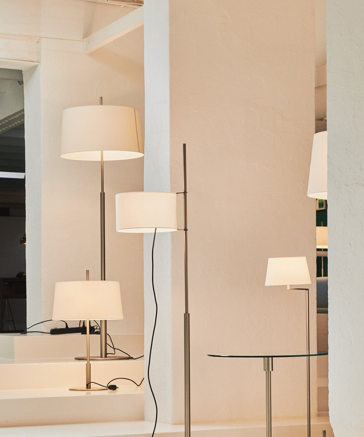 Silasn lámpara de mesa minimalista
