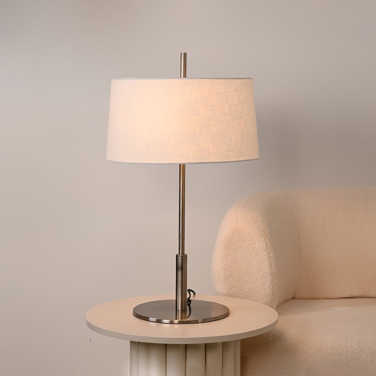 Silasn lámpara de mesa minimalista