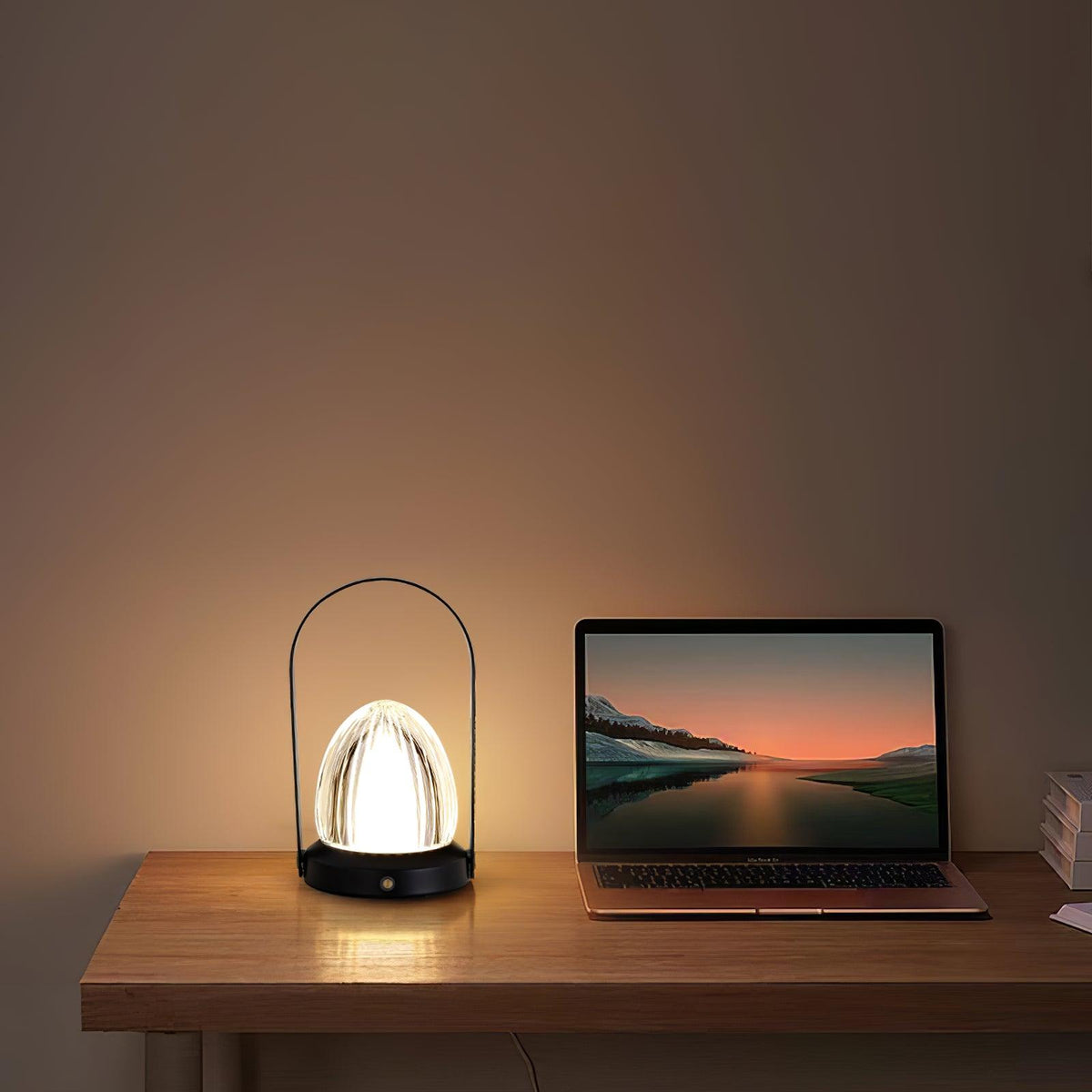 Lámpara de mesa moderna de hierro resplandor