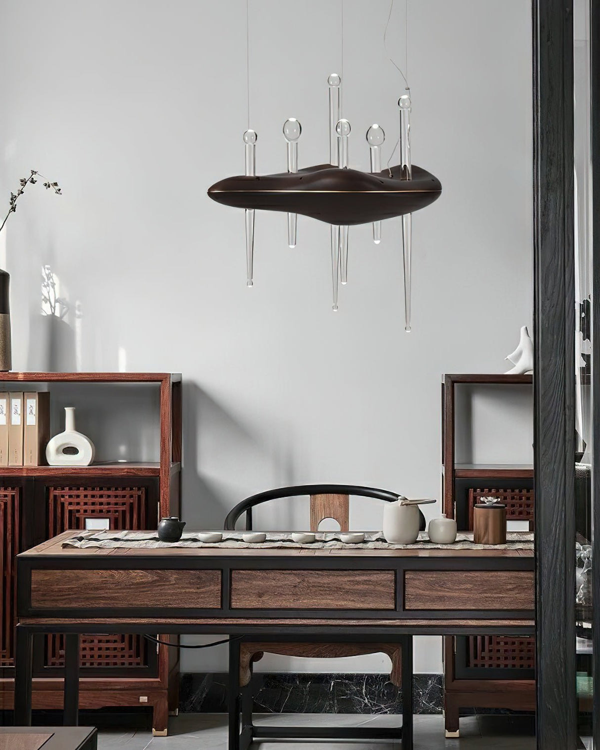 Umare lámpara colgante Whimsical de vidrio y madera