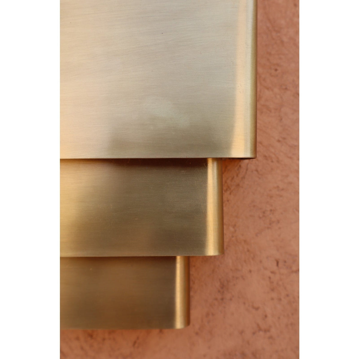 Casaella aplique de pared de latón