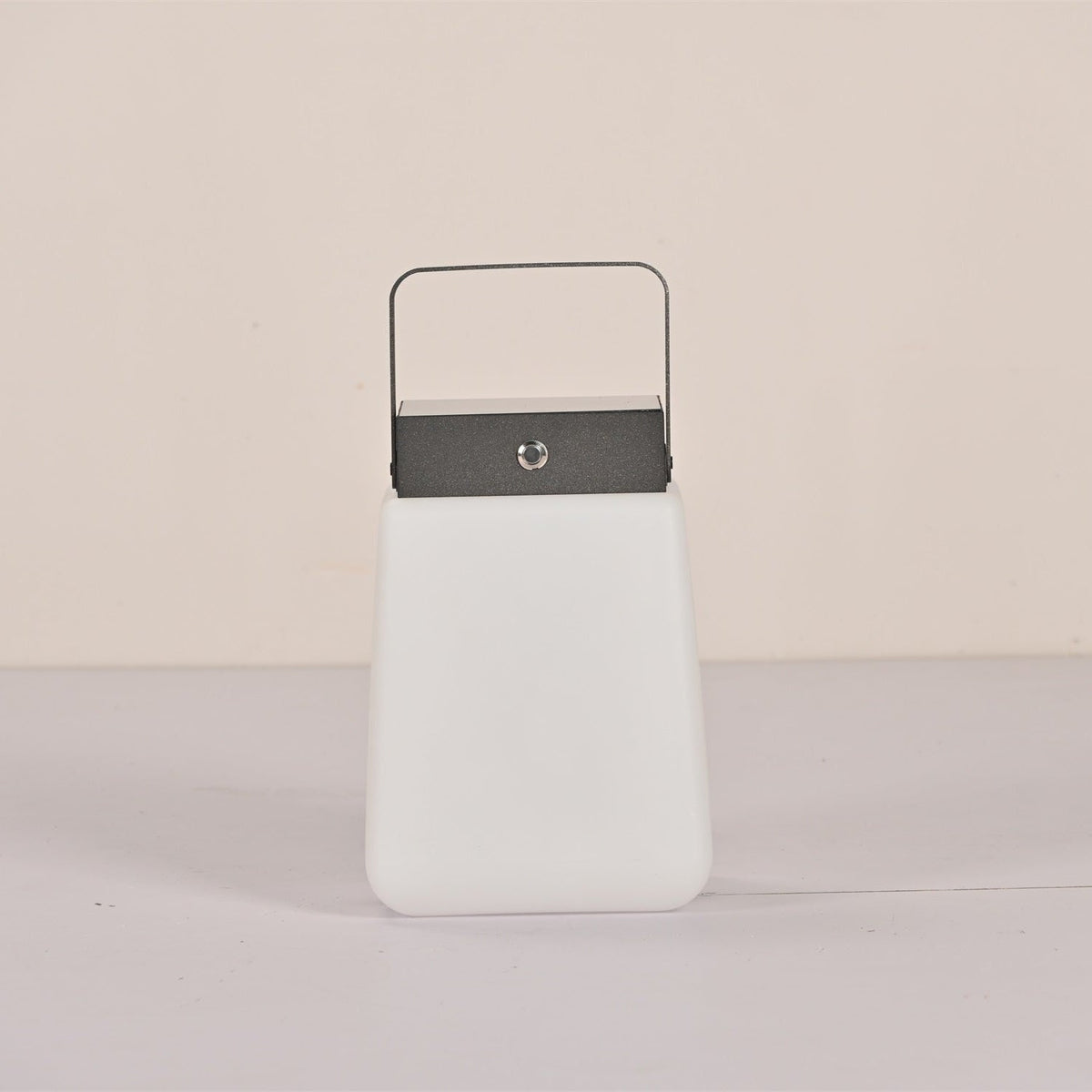 Dillon luminaria exterior minimalista PE