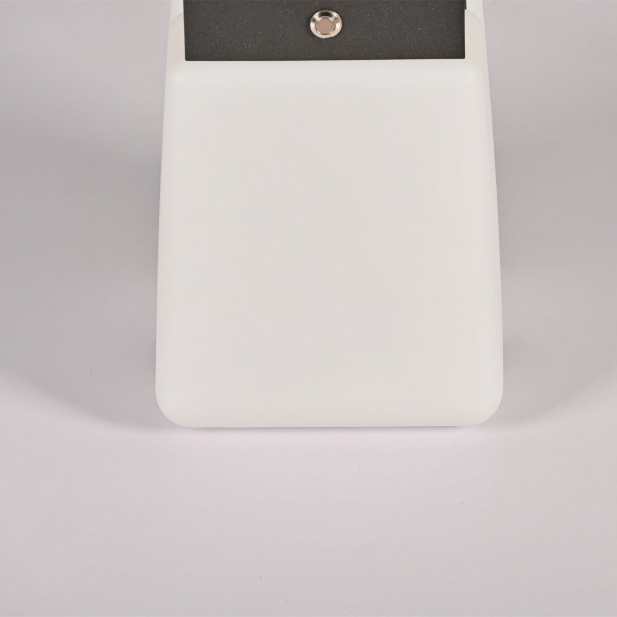 Dillon luminaria exterior minimalista PE