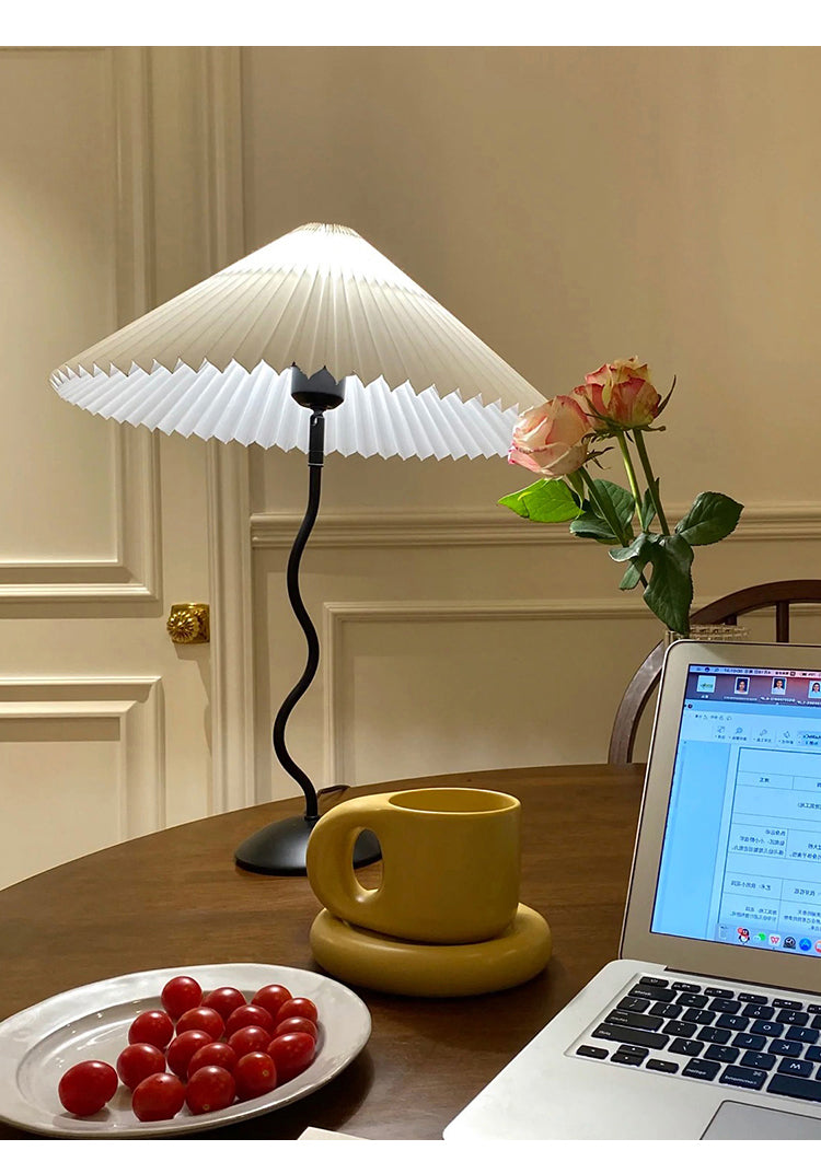 Vioro lámpara de mesa de tejido