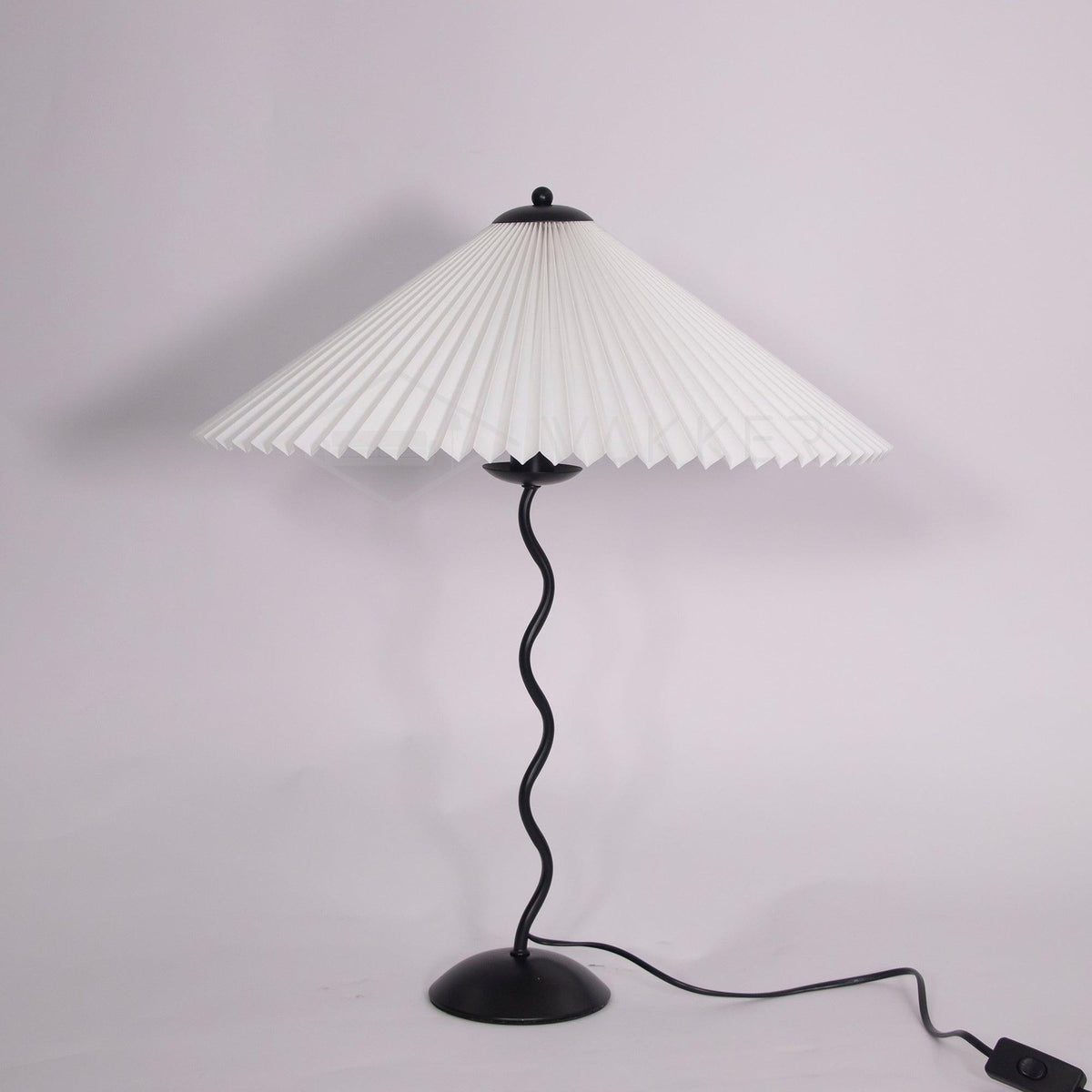 Vioro lámpara de mesa de tejido