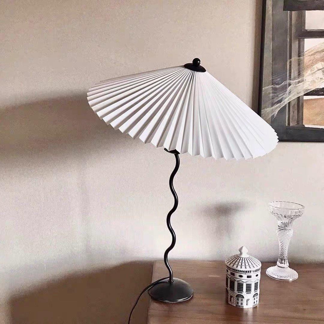 Vioro lámpara de mesa de tejido