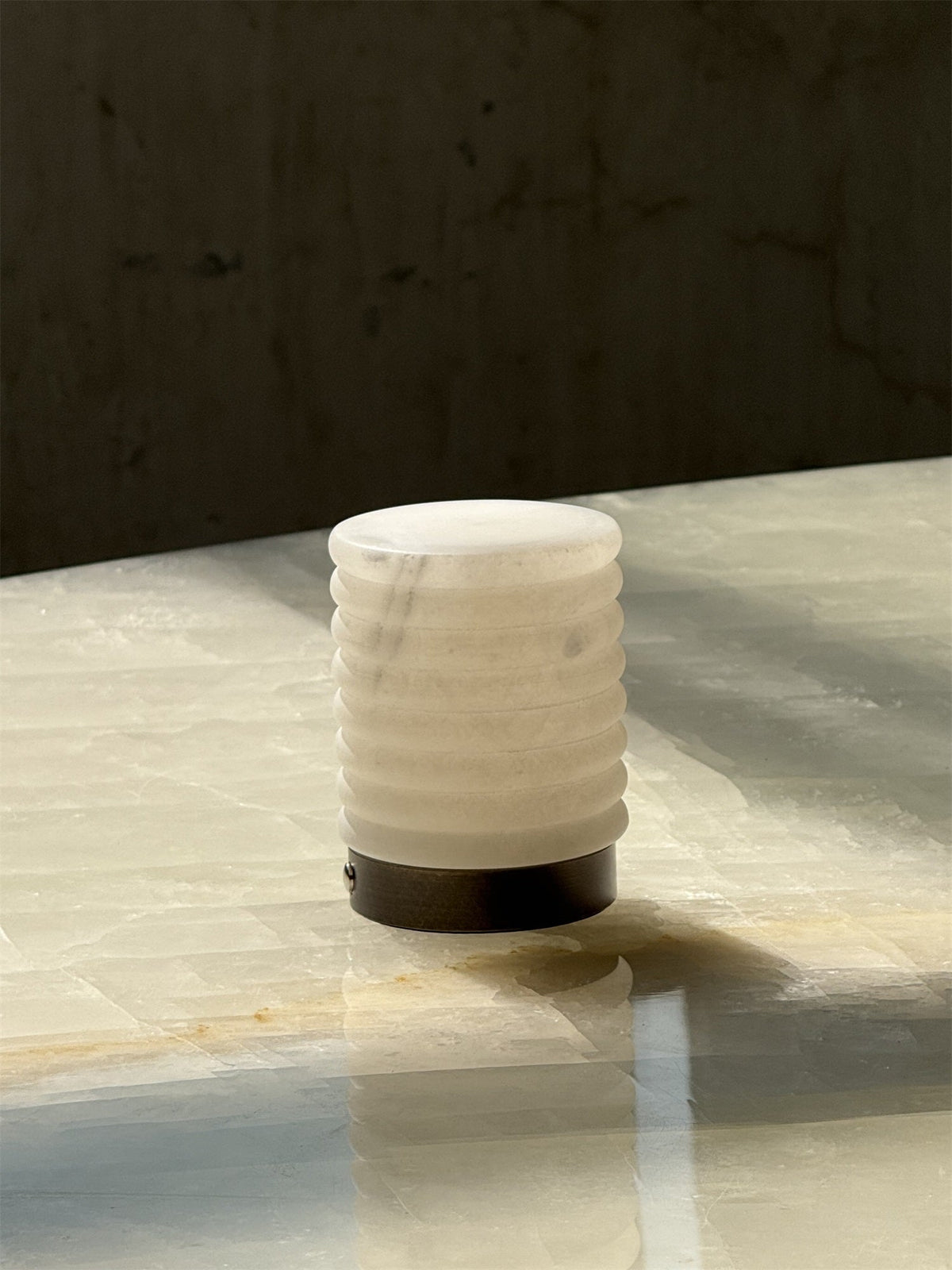 Nereid lámpara de mesa