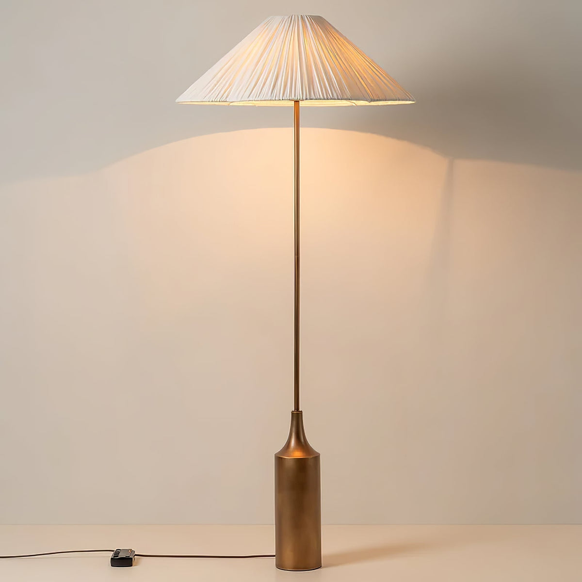 Zenith lámpara de pie bohemio de mármol