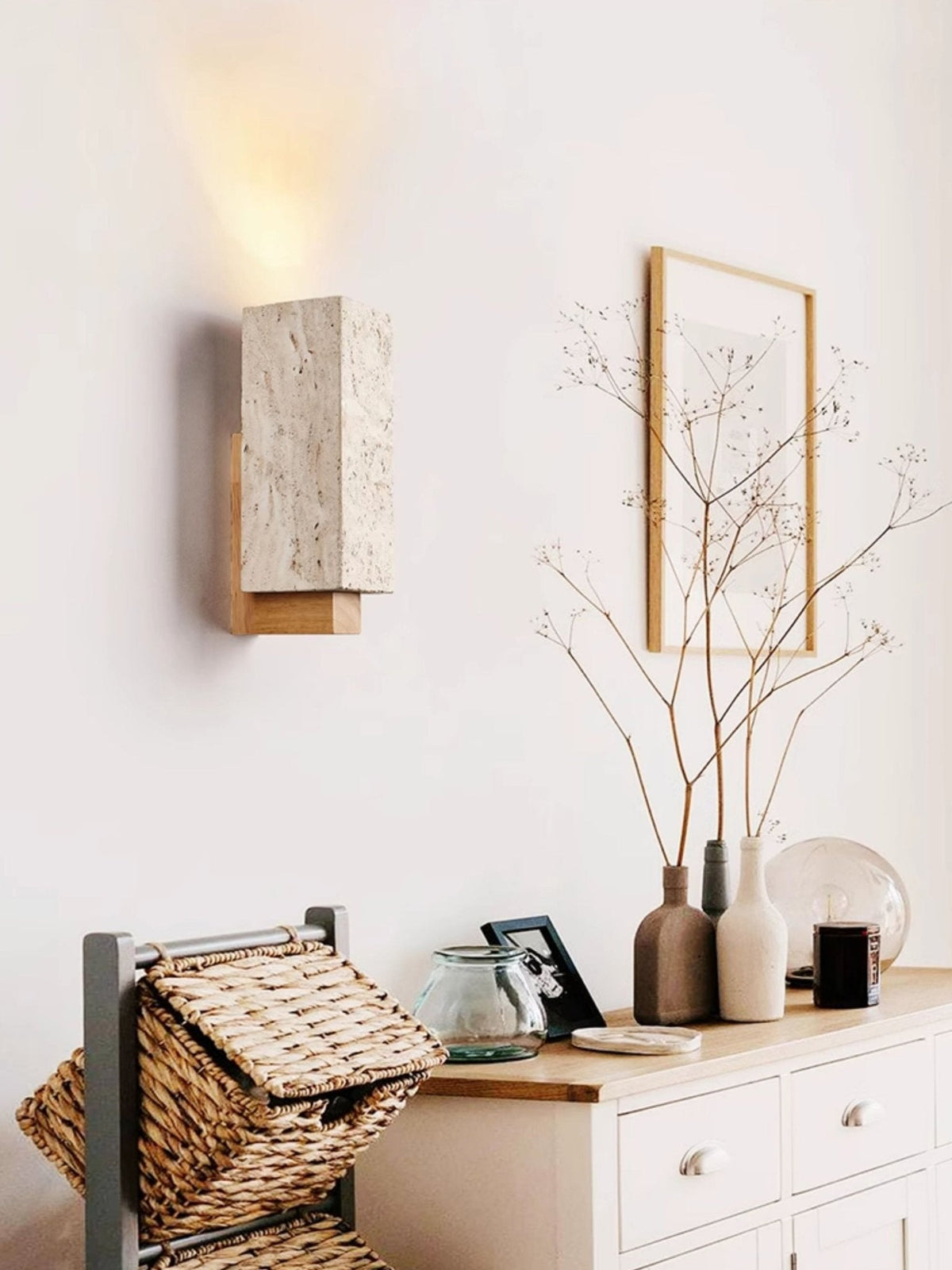 Elsoran aplique de pared travertino
