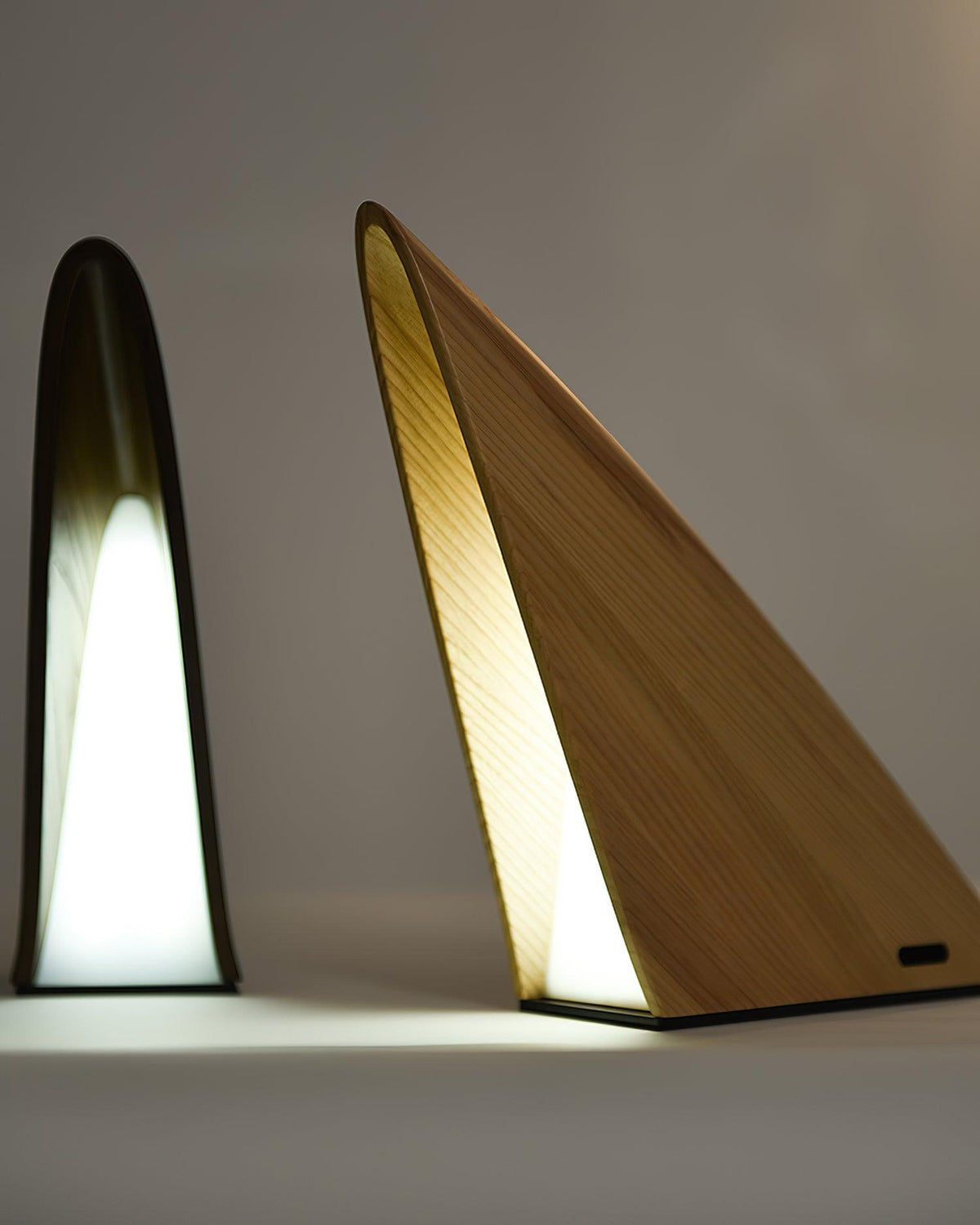 Justin lámpara de mesa minimalista de madera