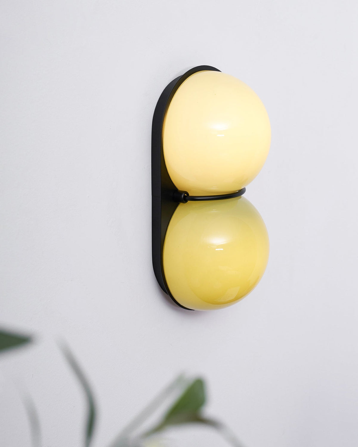 Two aplique de pared Globo vidrio