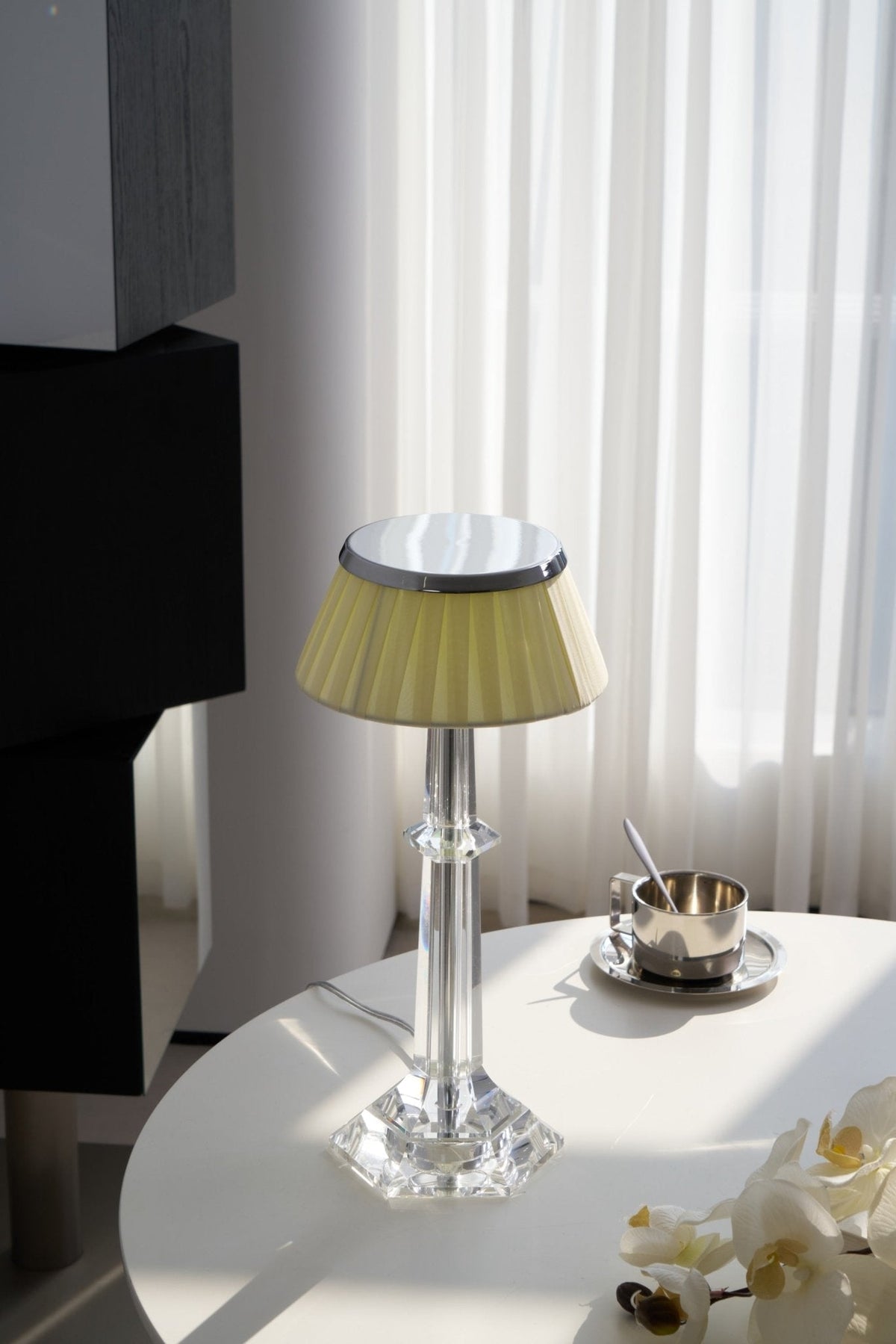 Haloza lámpara de mesa de lujo en tejido