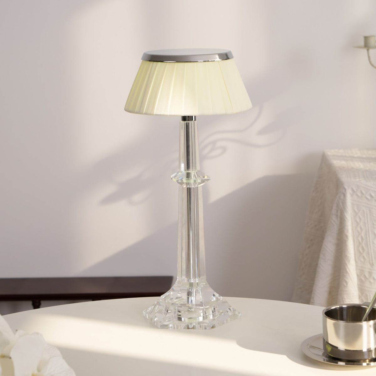 Haloza lámpara de mesa de lujo en tejido