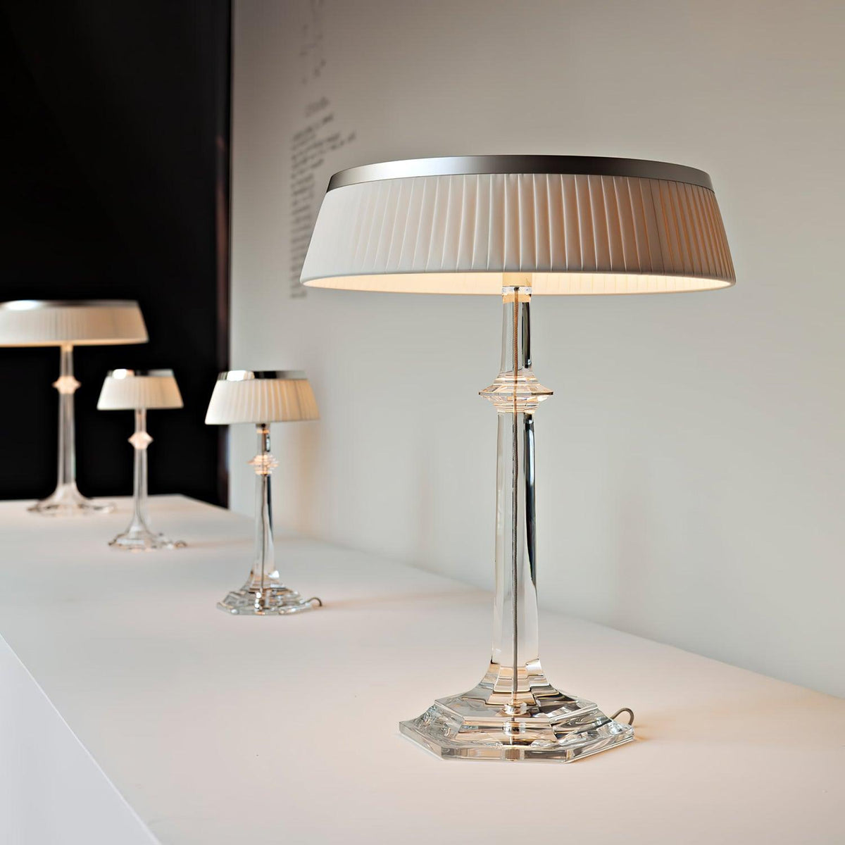 Haloza lámpara de mesa de lujo en tejido