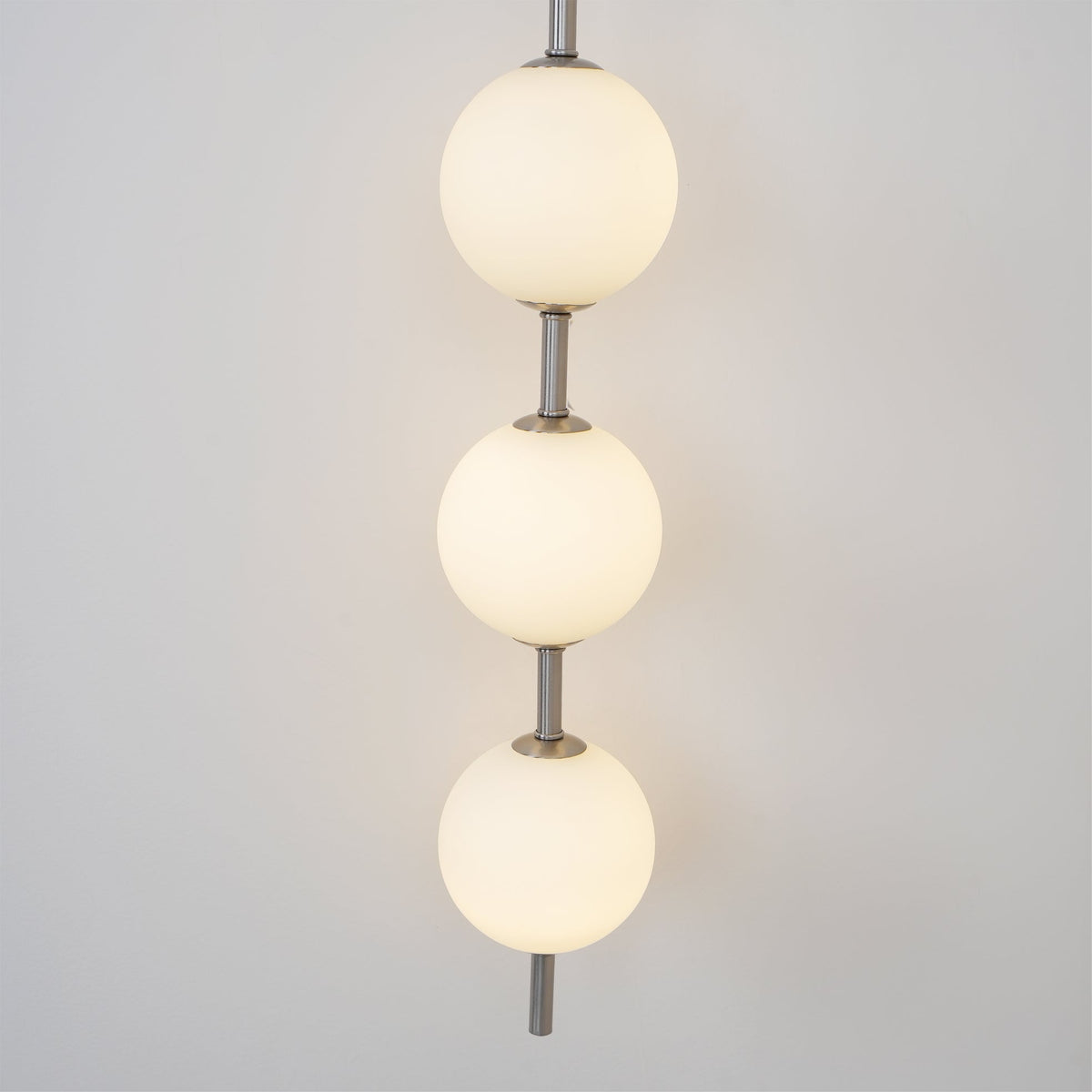Ilraeia aplique de pared con globo vertical enchufable