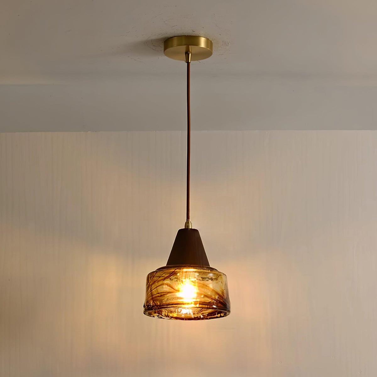 Lámpara colgante de vidrio ámbar y madera superior vintage artística