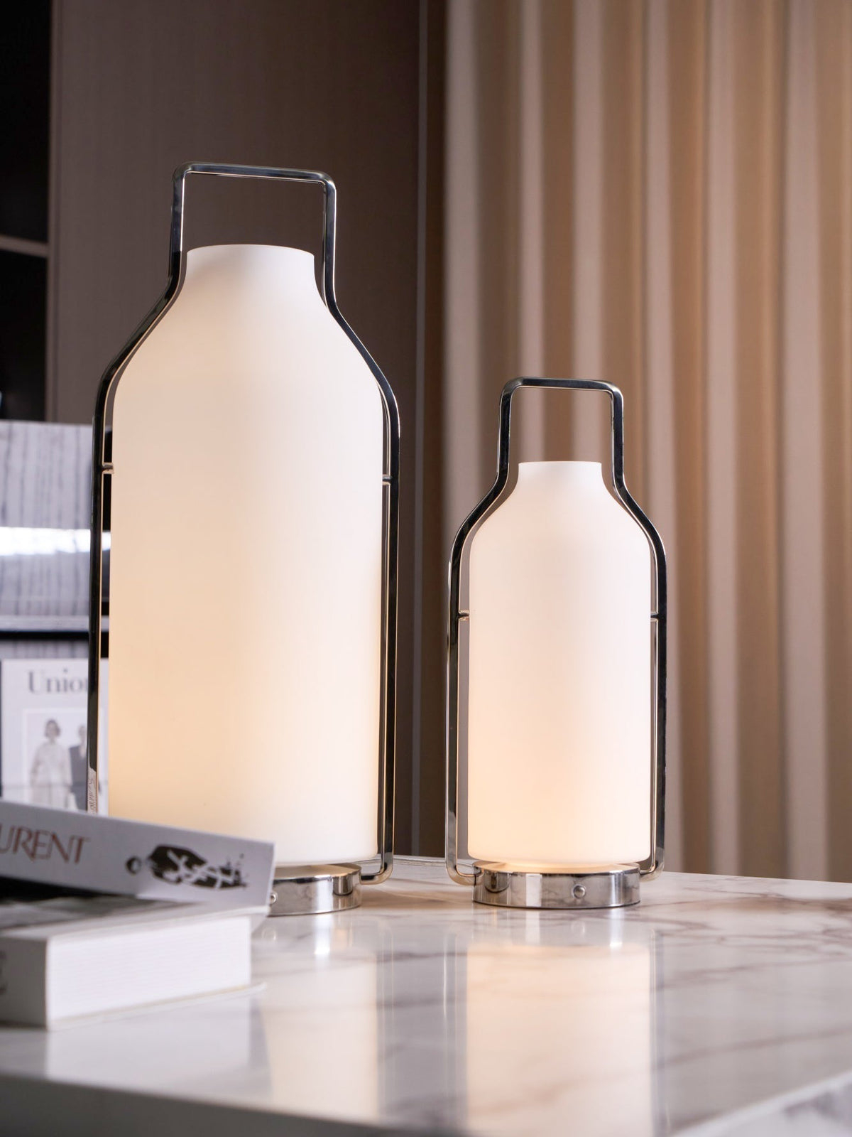 Solace farol lámpara de mesa minimalista