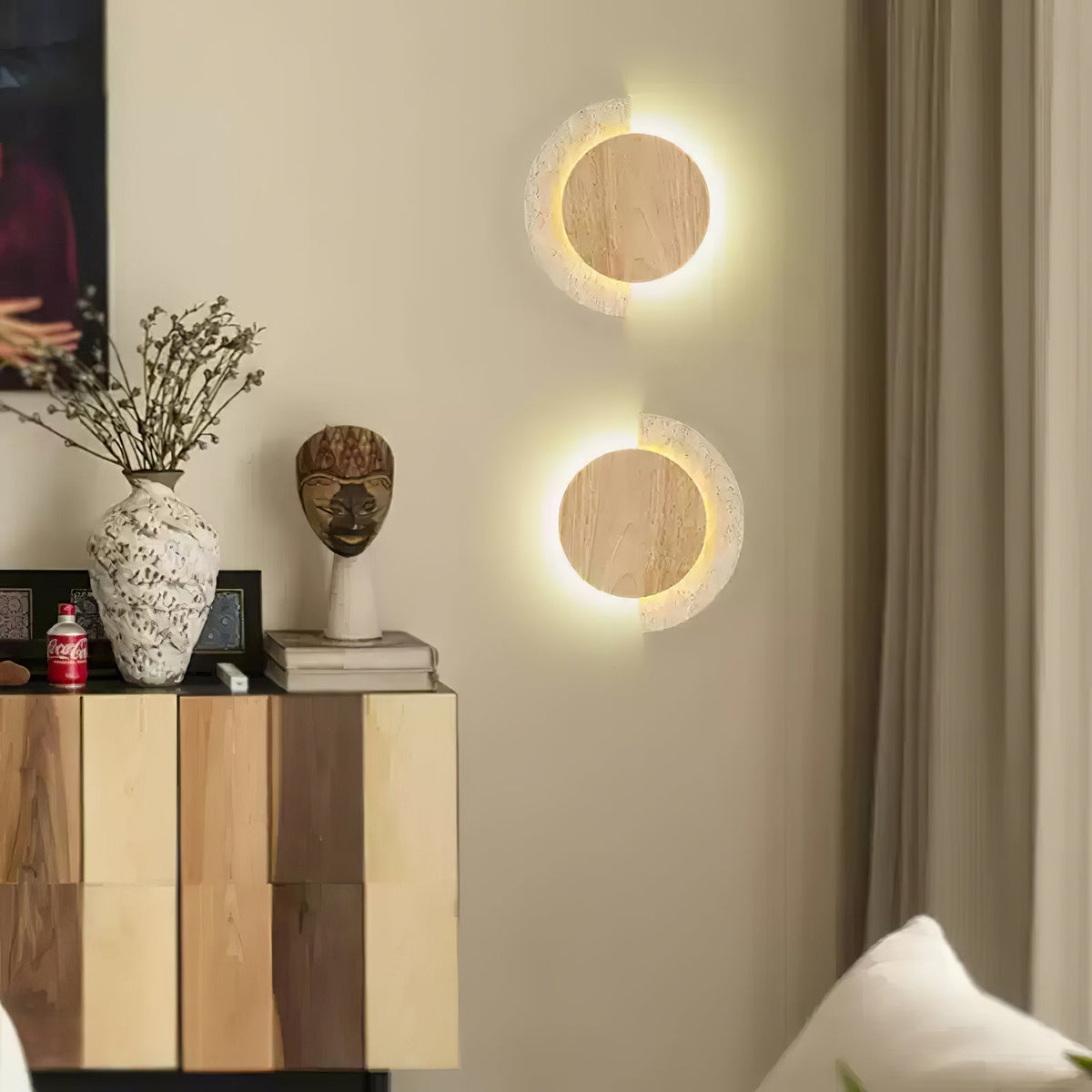 Crescent Halo enchufe-in aplique de pared enchufable