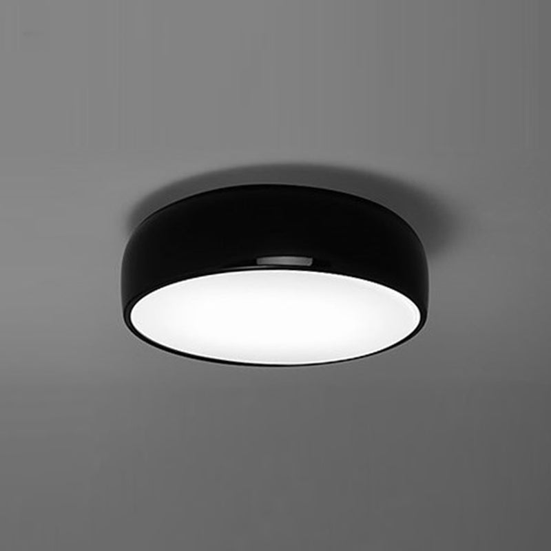 Arisha Nórdica Redonda Metal/Acrílico LED Lámpara de Techo Negra/Blanca
